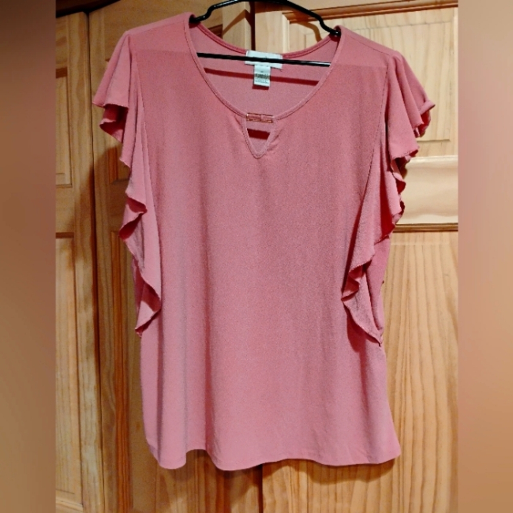 Women's Emma &Olive XL Pink Ruffle Sleeve Top